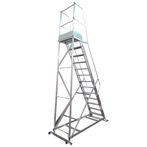 Escada plataforma de alumnio 3.25 m c/ 12 degraus + patamar 