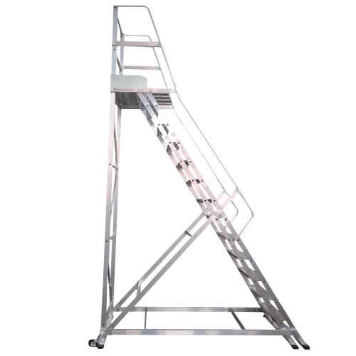 Escada plataforma de alumnio 3.25 m c/ 12 degraus + patamar 