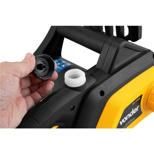 Eletrosserra 2000 watts com sabre de 16 Eletrosserra 2000 watts com sabre de 16