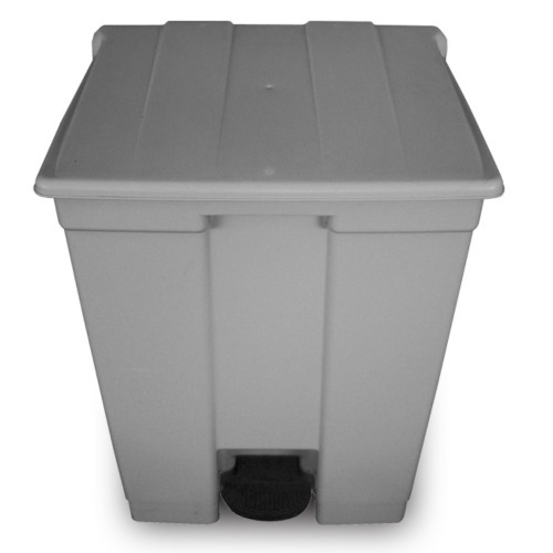 Cesto de lixo com pedal 60 litros - CP60CZ Cesto de lixo com pedal 60 litros - CP60CZ