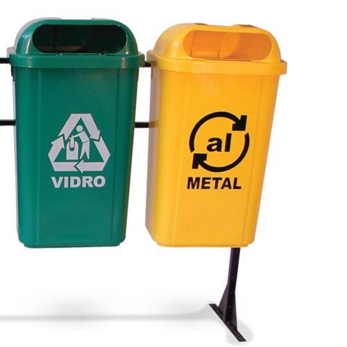 Kit com 4 lixeiras de 50 L para coleta seletiva com trave metlica e suporte plstico - KTLX50PL