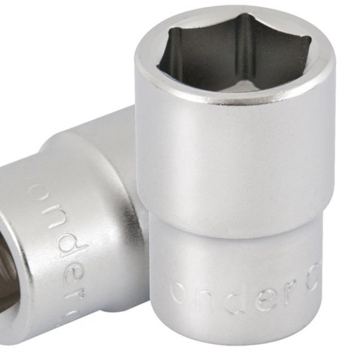 Soquete sextavado 18 mm com encaixe 1/2