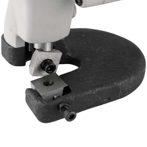 Tesoura elétrica para chapas tipo faca 620 watts - TFV 620  110V Tesoura elétrica para chapas tipo faca 620 watts - TFV 620  110V