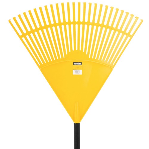 Vassoura pl�stica para grama 26 dentes com cabo 6 p�s