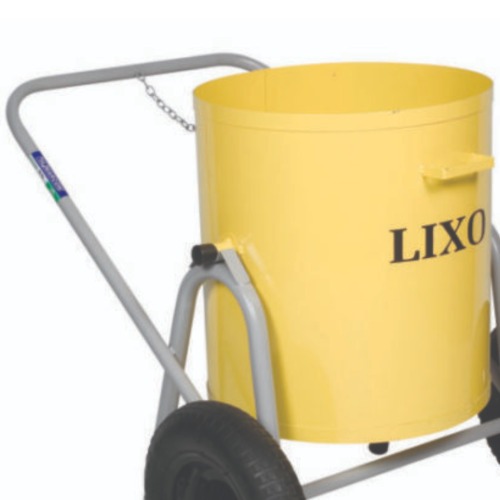 Carro para transporte de lixo com roda pneumtica