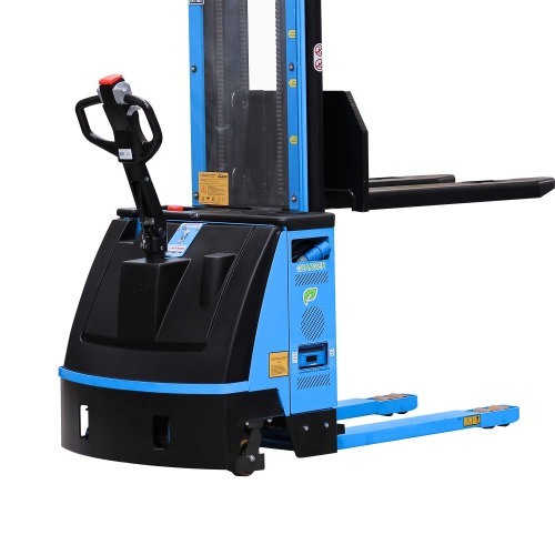 Empilhadeira el�trica tracionaria 5,40 m 1.600 kg com Bateria de L�tio e Carregador - PT16/54-F