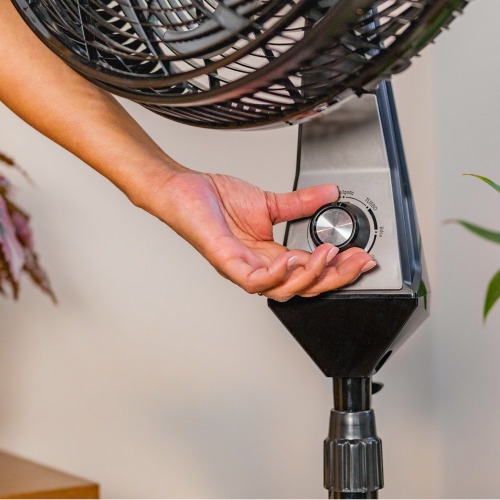 Ventilador de coluna 50 cm oscilante 8 pás com 3 velocidades - Flow Turbo  220V Ventilador de coluna 50 cm oscilante 8 pás com 3 velocidades - Flow Turbo  220V