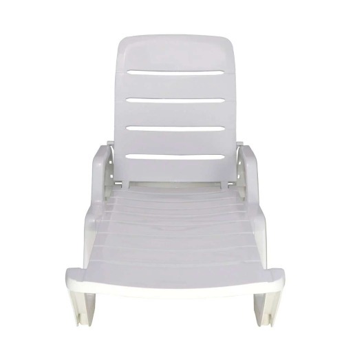 Espreguiçadeira em polipropileno 4 posições branca - Leblon Espreguiçadeira em polipropileno 4 posições branca - Leblon