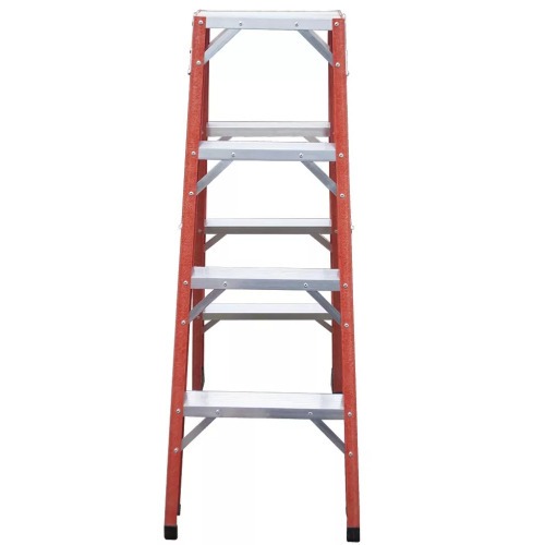Escada tesoura dupla em fibra de vidro 4 degraus 1,20 m - ESC04120  Escada tesoura dupla em fibra de vidro 4 degraus 1,20 m - ESC04120