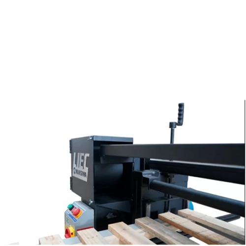 Lixadeira de fita com exaustor 2.750 x 800 mm Sem motor - LIEC Lixadeira de fita com exaustor 2.750 x 800 mm Sem motor - LIEC