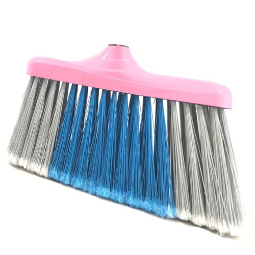 Vassoura doméstica com cabo 1,20M floreada - 0.4502 Vassoura doméstica com cabo 1,20M floreada - 0.4502