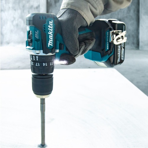 Furadeira Parafusadeira de impacto 1/2 Furadeira Parafusadeira de impacto 1/2