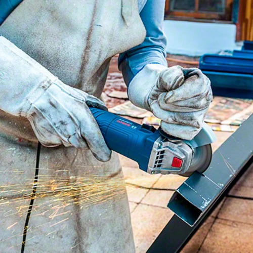 Combo Martelete Perfurador Rompedor 820W 2,7J GBH 2-24D + Esmerilhadeira angular 4.1/2 Combo Martelete Perfurador Rompedor 820W 2,7J GBH 2-24D + Esmerilhadeira angular 4.1/2