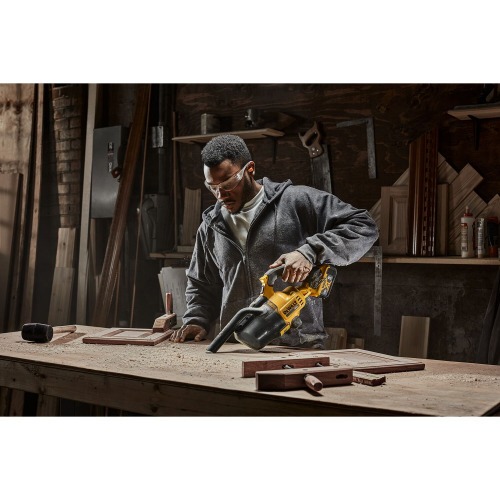 Aspirador de pó portátil a bateria 20V Brushless Sem Bateria - DCV501HB-B3 Aspirador de pó portátil a bateria 20V Brushless Sem Bateria - DCV501HB-B3