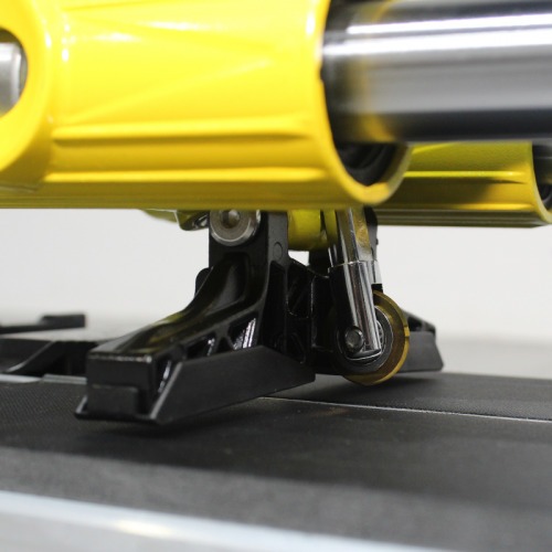 Cortador de piso manual 1600 mm com guia laser - MCP 160 Cortador de piso manual 1600 mm com guia laser - MCP 160