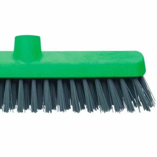 Vassoura tipo escovão com cabo de madeira - SUPER PRO Vassoura tipo escovão com cabo de madeira - SUPER PRO