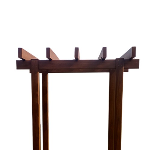 Pergolado em madeira pl�stica 2,00 x 1,50 x 2,50 m com perfil 150x60 mm ip�