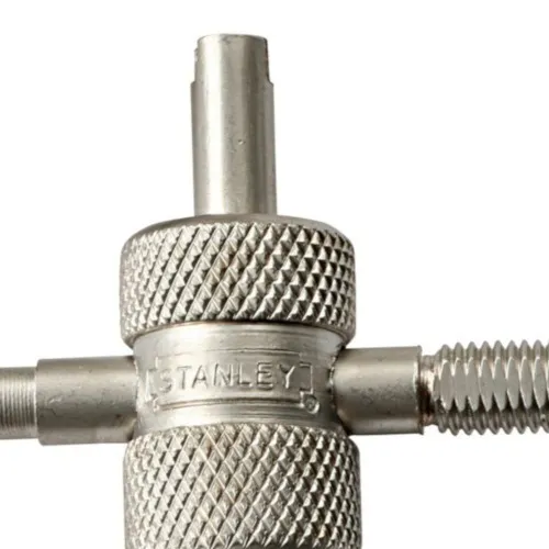 Ferramenta para válvula de pneus - 78-024  