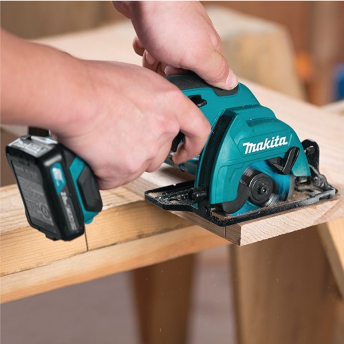 Serra circular a bateria 3.3/8