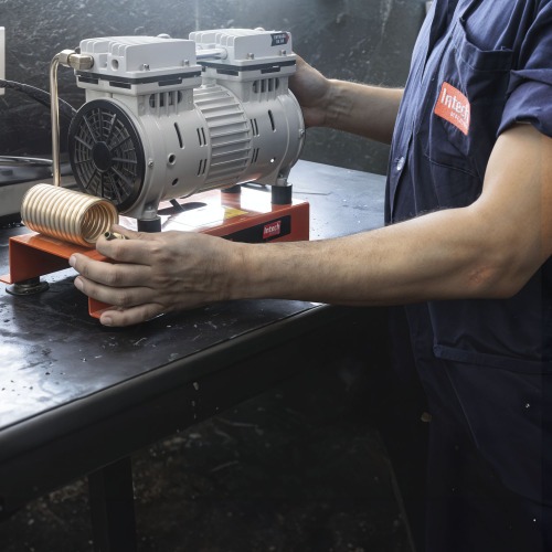 Compressor de ar direto 5,33 ps 1 hp isento de leo - CP05  220V