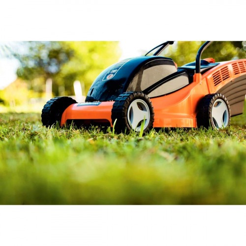 Cortador de grama elétrico 1300W corte de 35 cm com recolhedor - CE35P  220V Cortador de grama elétrico 1300W corte de 35 cm com recolhedor - CE35P  220V