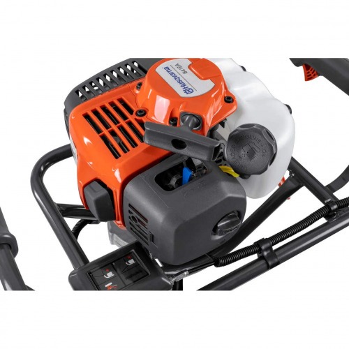 Perfurador de solo a gasolina 52 cc com broca 73 x 20 cm - 541EA Perfurador de solo a gasolina 52 cc com broca 73 x 20 cm - 541EA