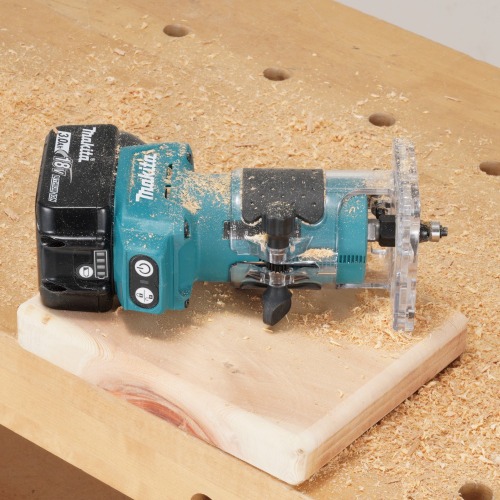 Tupia manual a bateria 18V Brushless Sem Bateria - DRT52Z Tupia manual a bateria 18V Brushless Sem Bateria - DRT52Z