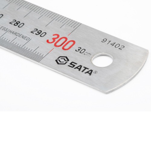 Escala mtrica em ao inoxidvel 300 mm - ST91402