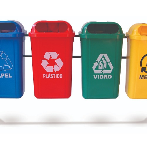 Kit com 4 lixeiras de 50L para coleta seletiva com suporte metlico