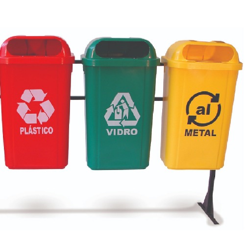 Kit com 4 lixeiras de 50L para coleta seletiva com suporte metlico