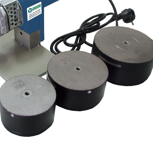 Termofusora para tubos PPR 1.100W 20 a 110 mm com 3 bocais - TRM20905 220V Termofusora para tubos PPR 1.100W 20 a 110 mm com 3 bocais - TRM20905 220V