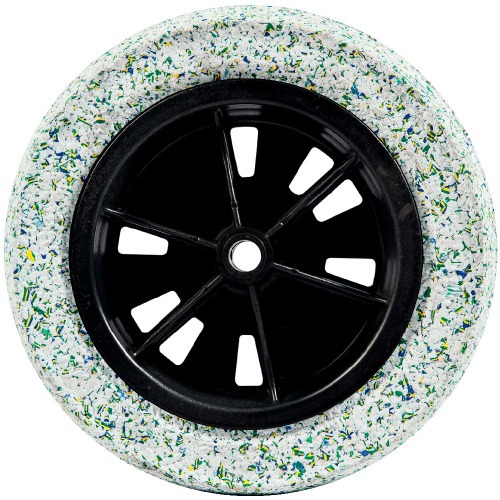 Roda completa com pneu macio 8 x 3/4