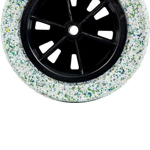 Roda completa com pneu macio 8 x 3/4