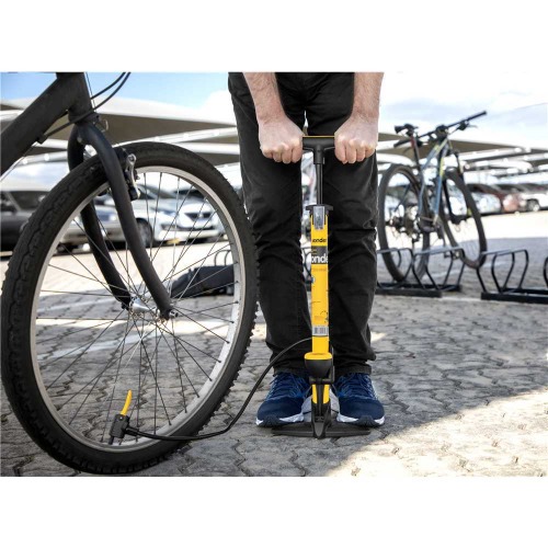 Bomba de ar manual para encher pneus