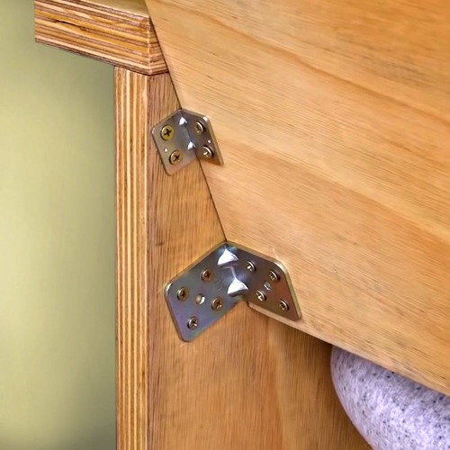 Cantoneira de junção 40 x 45 mm - N790 Cantoneira de junção 40 x 45 mm - N790