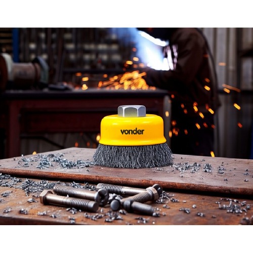 Escova de a�o ondulada tipo copo 3