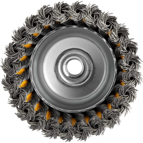 Escova de ao torcido tipo copo 3