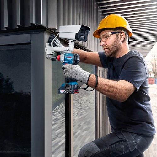 Parafusadeira Chave de Impacto a bateria 18V Brushless com 2 baterias - GDX 18V-285 110V/220V Parafusadeira Chave de Impacto a bateria 18V Brushless com 2 baterias - GDX 18V-285 110V/220V