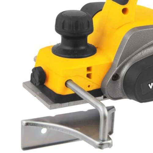 Plaina elétrica 620 watts corte por passada de 2,5 mm - PLV625 110V Plaina elétrica 620 watts corte por passada de 2,5 mm - PLV625 110V