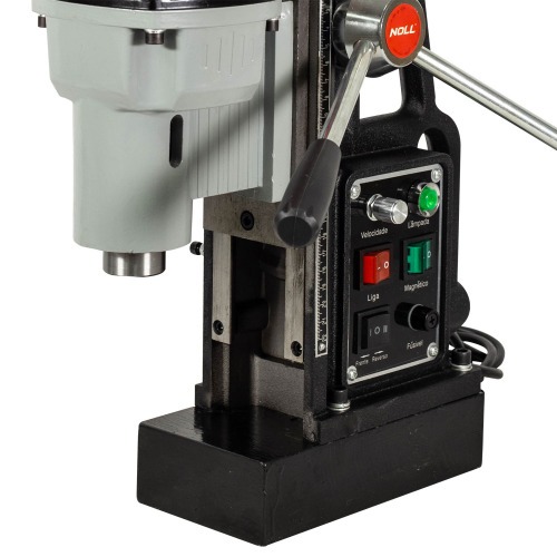 Furadeira com base magnética 1.900W reversível com acessórios - FBM-80N 220V Furadeira com base magnética 1.900W reversível com acessórios - FBM-80N 220V