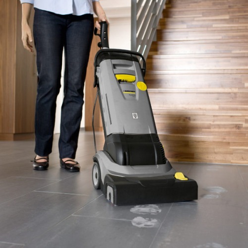 Lavadora secadora de pisos eltrica 820 watts - BR 30/4 C  220V