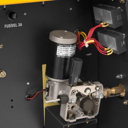 Máquina de solda Mig Mag 250 amperes trifásica - MM 255 Máquina de solda Mig Mag 250 amperes trifásica - MM 255