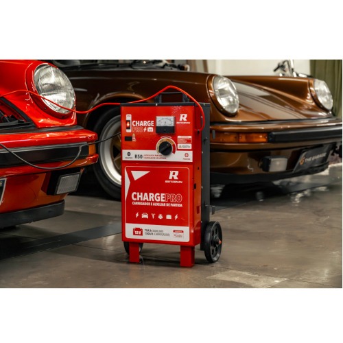 Carregador de bateria 12V rpido e lento 50A com auxiliar de partida - Charge PRO  110V/220V