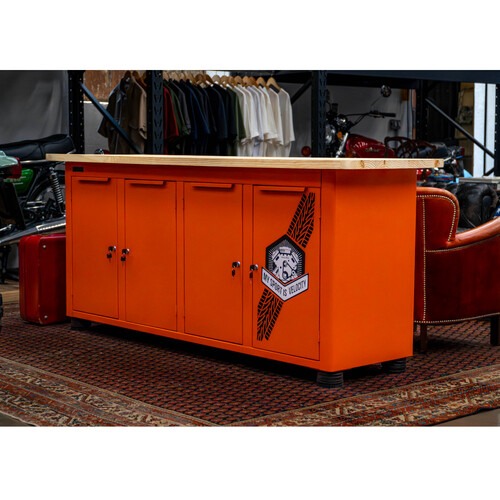 Bancada fechada com 4 portas tampo de madeira - ROUTE 66 Bancada fechada com 4 portas tampo de madeira - ROUTE 66