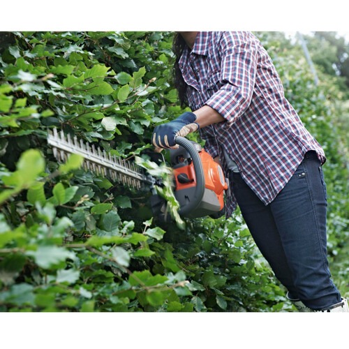 Aparador de cerca viva a gasolina 0,8hp 21,7 cc 590 mm - 122HD60 Aparador de cerca viva a gasolina 0,8hp 21,7 cc 590 mm - 122HD60