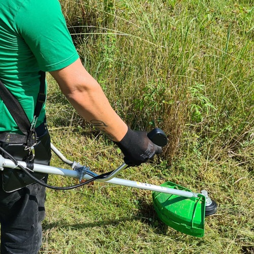 Roçadeira a gasolina lateral 1,7 hp 43 cc 2 Tempos - RTX-43 Roçadeira a gasolina lateral 1,7 hp 43 cc 2 Tempos - RTX-43