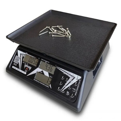 Balan�a digital contadora a bateria display LCD preta 30kg x 10g - CRB CL  110V/220V