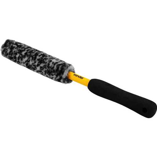Escova para limpeza de rodas cabo pl�stico 30 cm