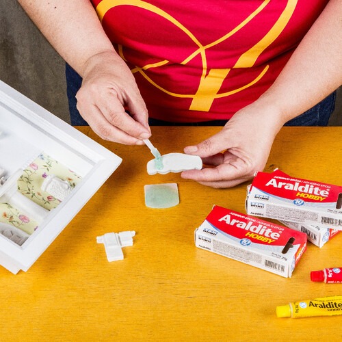 Cola ep�xi Araldite hobby seringa 25 g