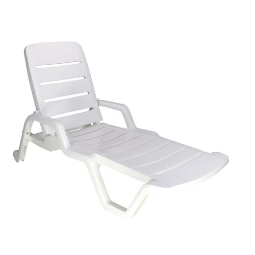 Kit 2 Espreguiçadeiras em polipropileno 4 posições branca - Leblon Kit 2 Espreguiçadeiras em polipropileno 4 posições branca - Leblon